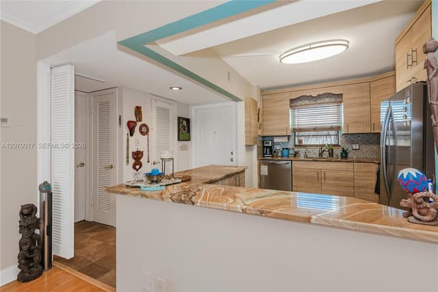 3051 NE 48th St # 406, Fort Lauderdale FL 33308 - Fort Lauderdale, FL - Photo 6