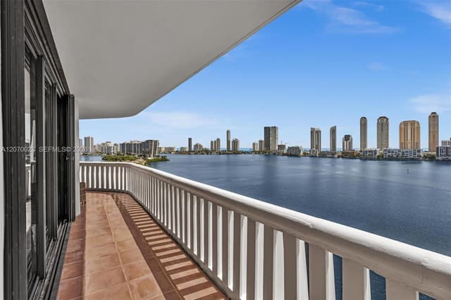 3000 Island Blvd # 1106, Aventura FL 33160 - Aventura, FL - Photo 3