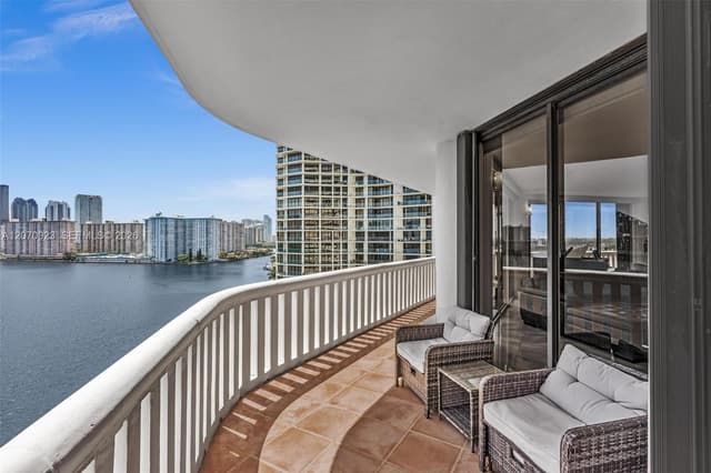 3000 Island Blvd # 1106, Aventura FL 33160 - Aventura, FL - Photo 4