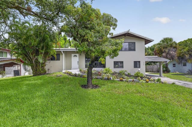 1701 SW 4TH Court, Fort Lauderdale FL 33312 - Fort Lauderdale, FL - Photo 2