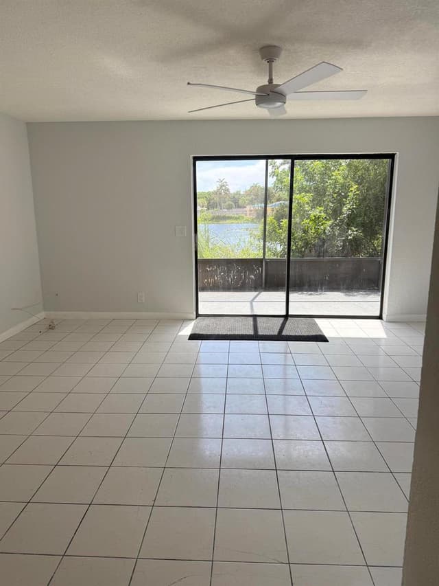 3830 DAVIS Road, Palm Springs FL 33461 - Palm Springs, FL - Photo 4