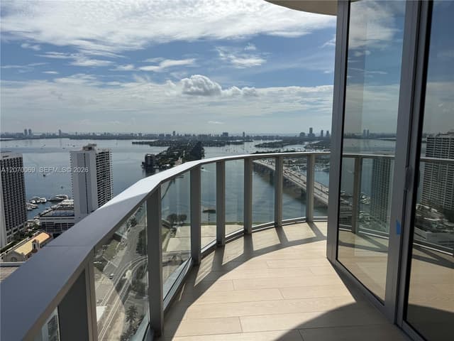 1400 Biscayne Blvd # 3506, Miami FL 33132 - Miami, FL - Photo 2