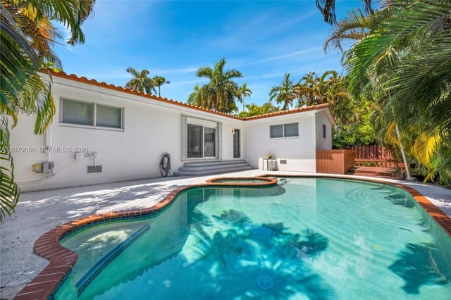 1085 NE 84th St, Miami FL 33138 - Miami, FL - Photo 2