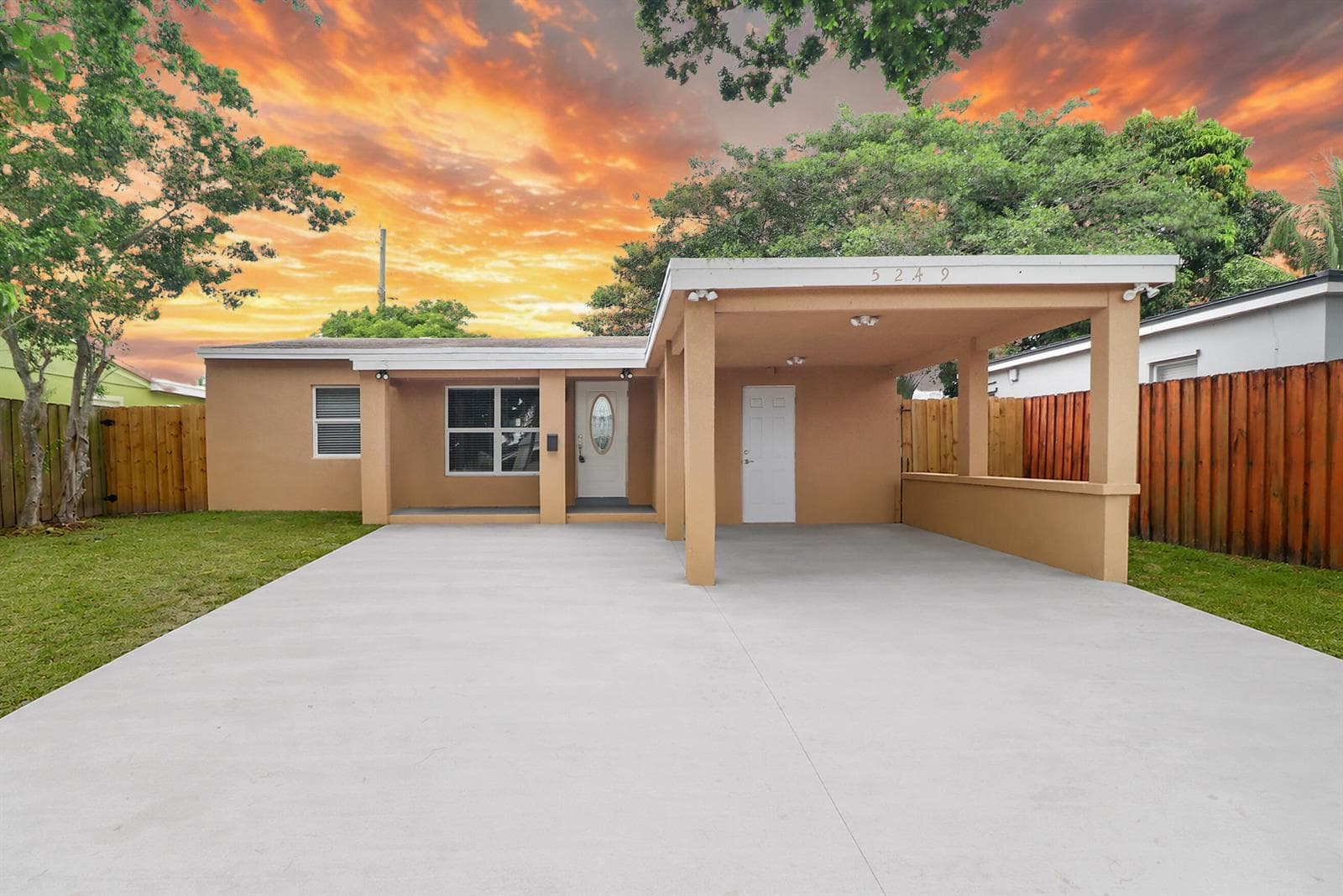 5249 NE 4TH Terrace, Oakland Park FL 33334 - Oakland Park, FL - Photo 1