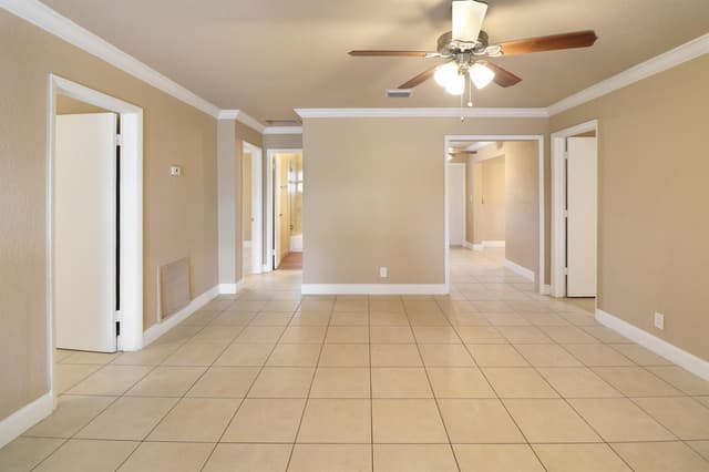 5249 NE 4TH Terrace, Oakland Park FL 33334 - Oakland Park, FL - Photo 5
