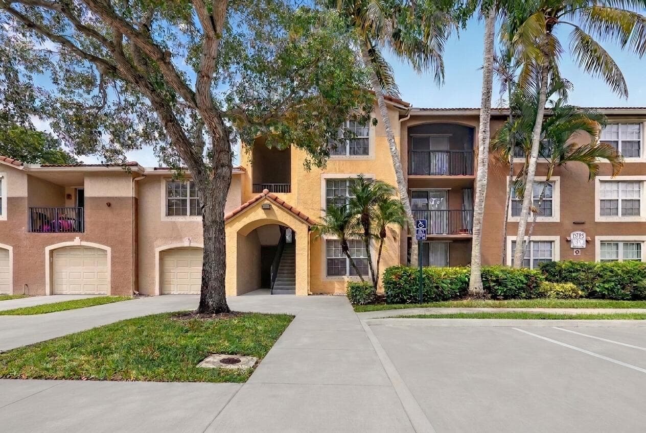 15185 MICHELANGELO Boulevard # 102, Delray Beach FL 33446 - Delray Beach, FL - Photo 1