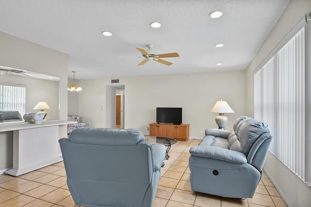 5157 Lakefront Boulevard # D, Delray Beach FL 33484 - Delray Beach, FL - Photo 4
