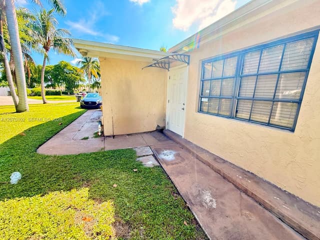 502 Ibis Dr, Delray Beach FL 33444 - Delray Beach, FL - Photo 3