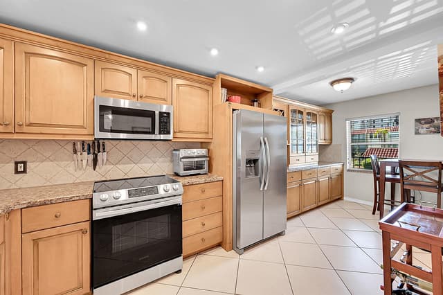 777 S FEDERAL Highway # O203, Pompano Beach FL 33062 - Pompano Beach, FL - Photo 2