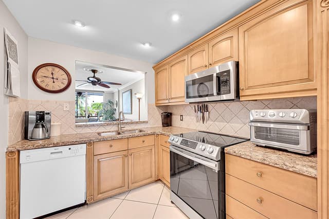 777 S FEDERAL Highway # O203, Pompano Beach FL 33062 - Pompano Beach, FL - Photo 3