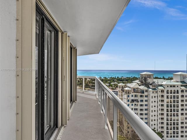 20185 E Country Club Dr # 2101, Aventura FL 33180 - Aventura, FL - Photo 3