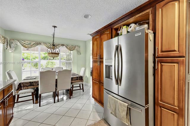 15735 SW 153rd Ave, Miami FL 33187 - Miami, FL - Photo 5