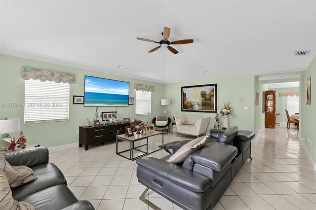 15735 SW 153rd Ave, Miami FL 33187 - Miami, FL - Photo 4