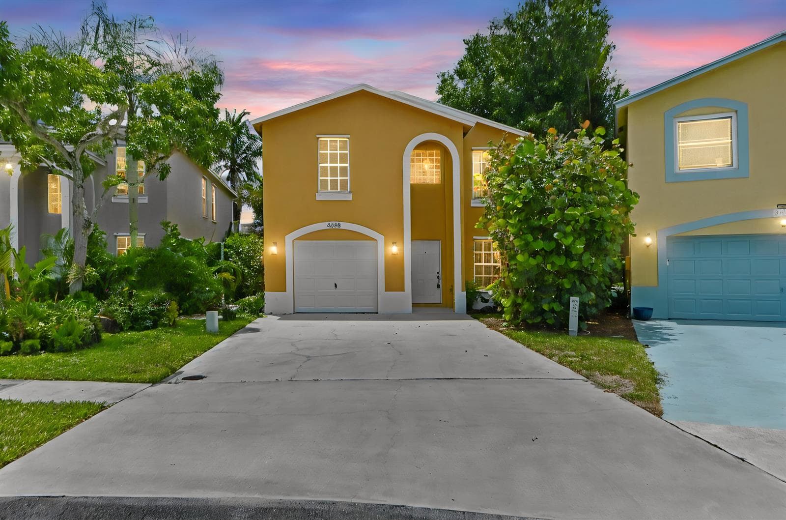 4268 Pine Hollow Circle, FL 33463 - Photo 1