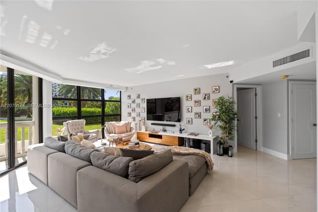 1000 W Island Blvd # 202, Aventura FL 33160 - Aventura, FL - Photo 6