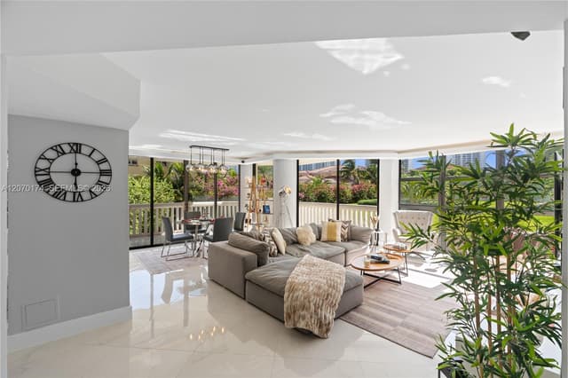 1000 W Island Blvd # 202, Aventura FL 33160 - Aventura, FL - Photo 3