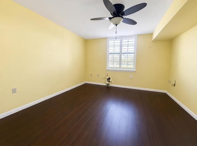 3540 WHITEHALL Drive # 105, West Palm Beach FL 33401 - West Palm Beach, FL - Photo 5