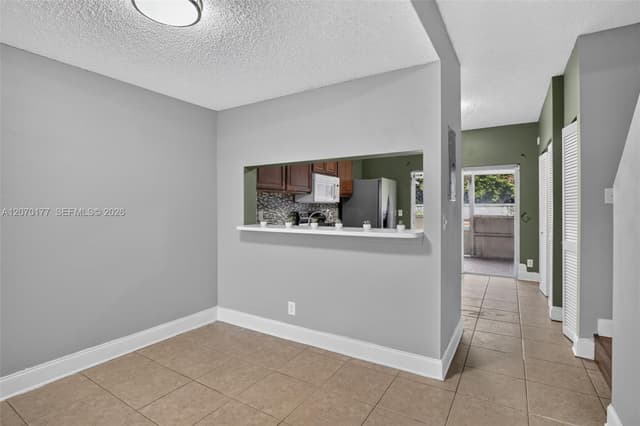 4902 SW 31st Ter, Dania Beach FL 33312 - Dania Beach, FL - Photo 6