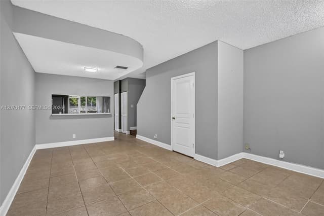 4902 SW 31st Ter, Dania Beach FL 33312 - Dania Beach, FL - Photo 4