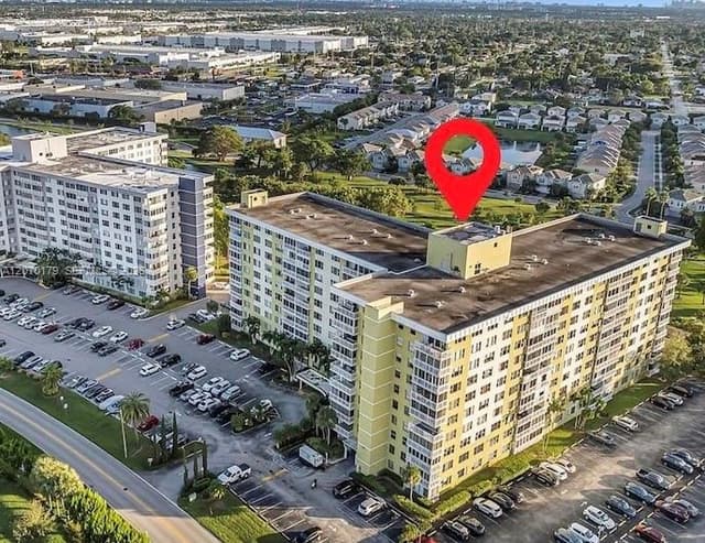 4400 Hillcrest Dr # 602B, Hollywood FL 33021 - Hollywood, FL - Photo 2