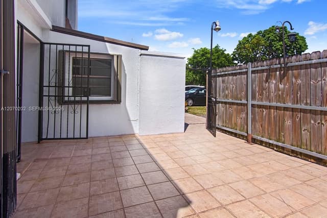 2524 SW 122nd Ct, Miami FL 33175 - Miami, FL - Photo 5