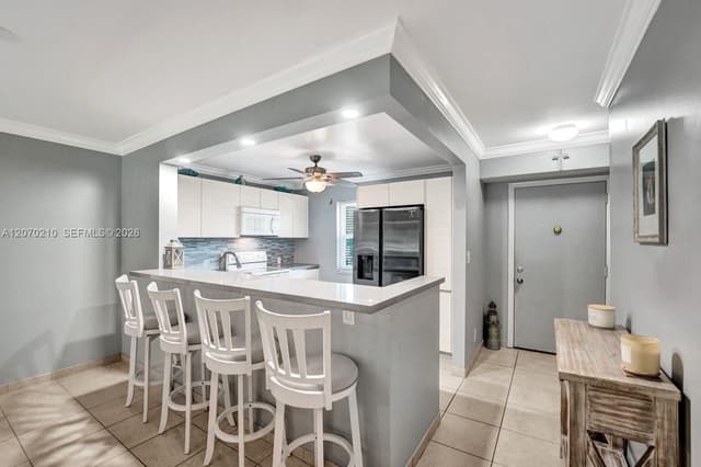 325 SE 11th Ter # 107, Dania Beach FL 33004 - Dania Beach, FL - Photo 4
