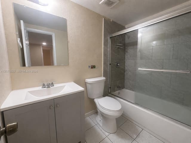 3600 NW 21st St # 313, Lauderdale Lakes FL 33311 - Lauderdale Lakes, FL - Photo 6