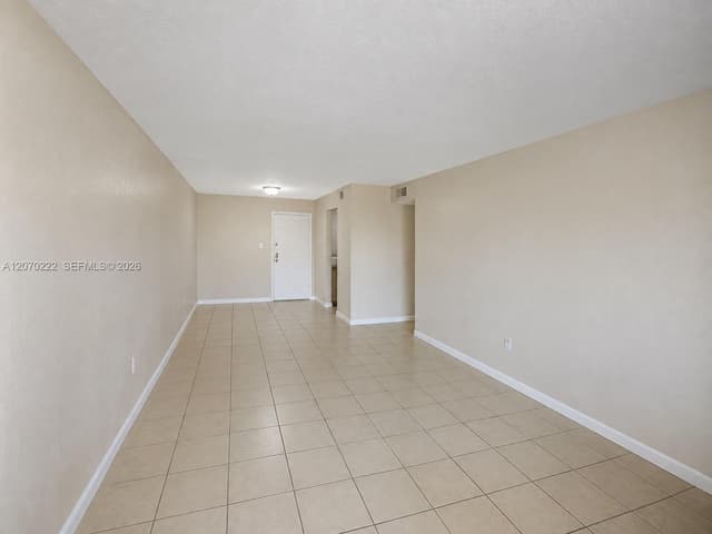 3600 NW 21st St # 313, Lauderdale Lakes FL 33311 - Lauderdale Lakes, FL - Photo 5