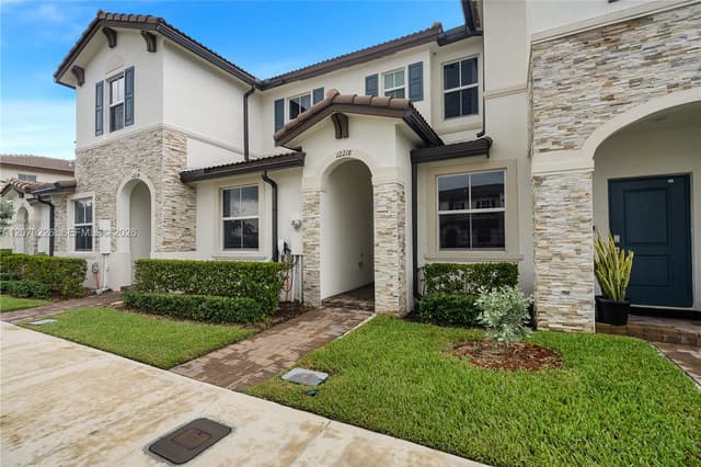 12218 NW 24th Pl, Miami FL 33167 - Miami, FL - Photo 5