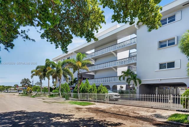 1818 Rodman St # 3B, Hollywood FL 33020 - Hollywood, FL - Photo 4
