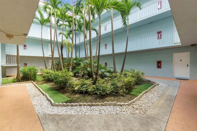 505 S Pine Island Rd # B207, Plantation FL 33324 - Plantation, FL - Photo 2