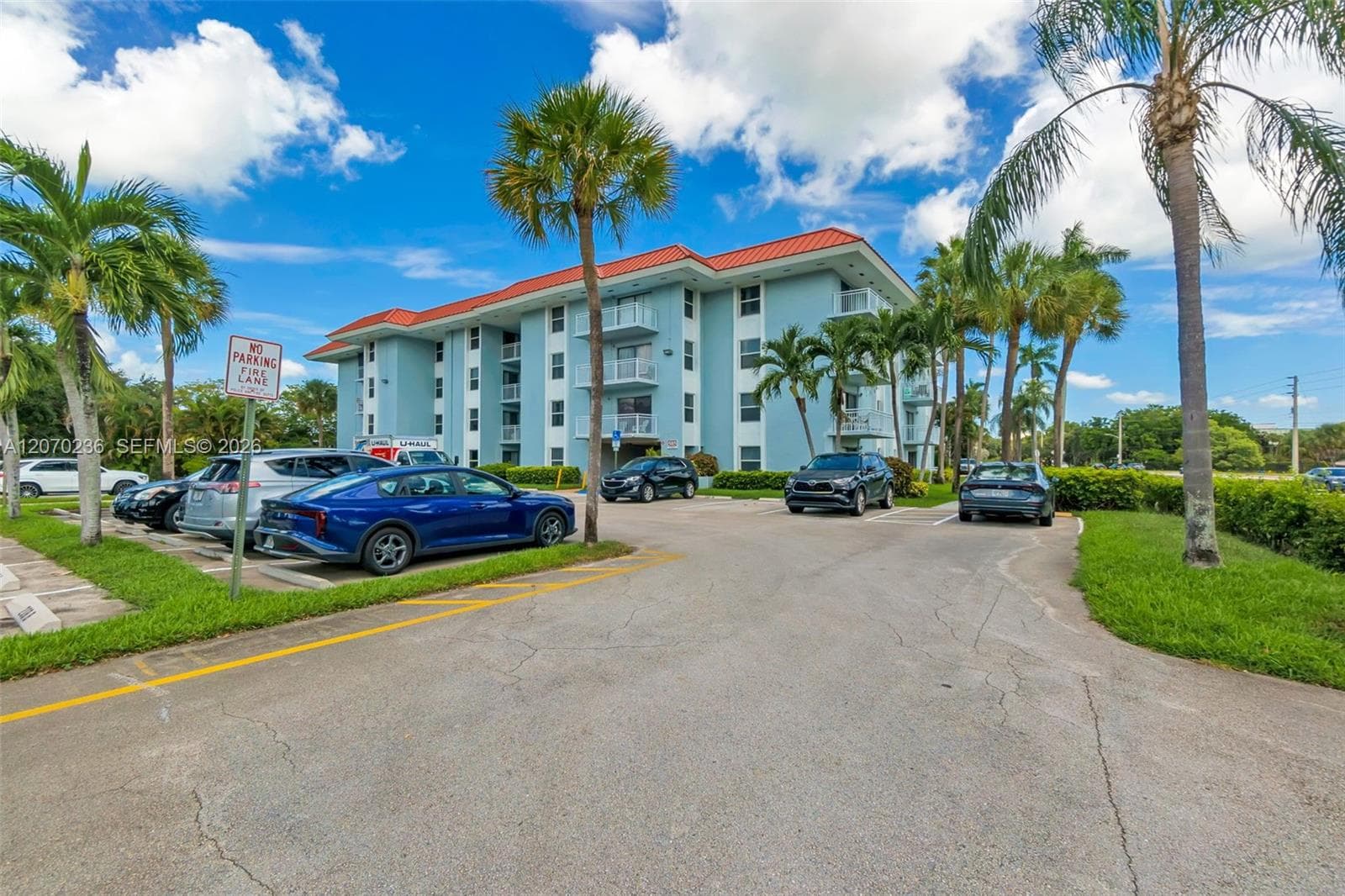 505 S Pine Island Rd # B207, Plantation FL 33324
