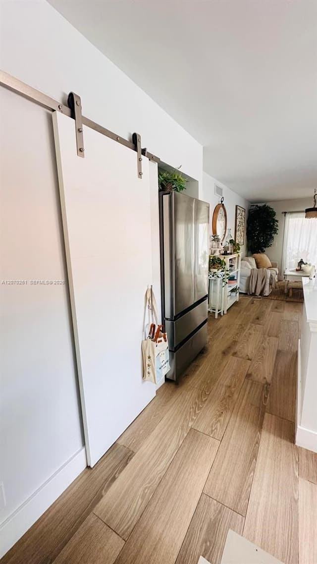 223 Lakeview Dr # 204, Weston FL 33326 - Weston, FL - Photo 2