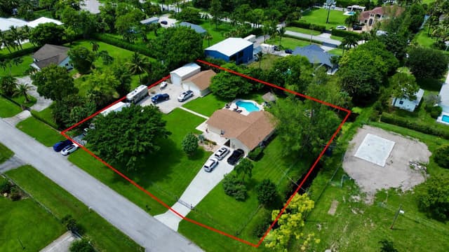 8645 PINTO Drive, Lake Worth FL 33467 - Lake Worth, FL - Photo 3