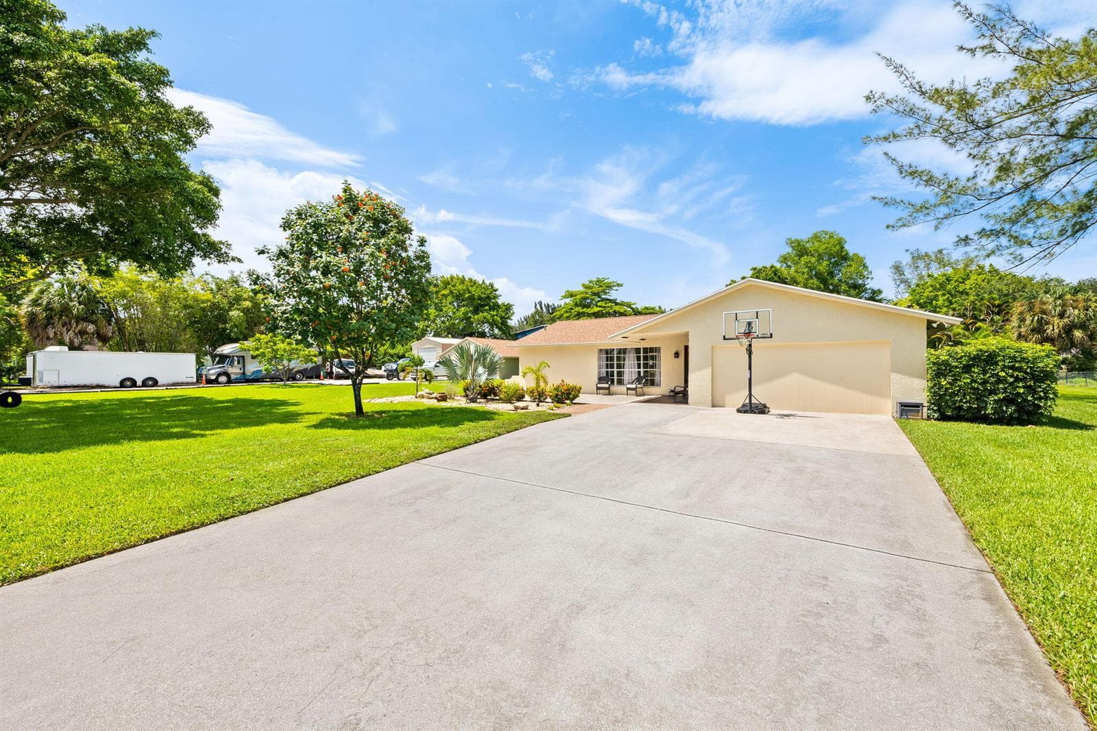 8645 PINTO Drive, Lake Worth FL 33467