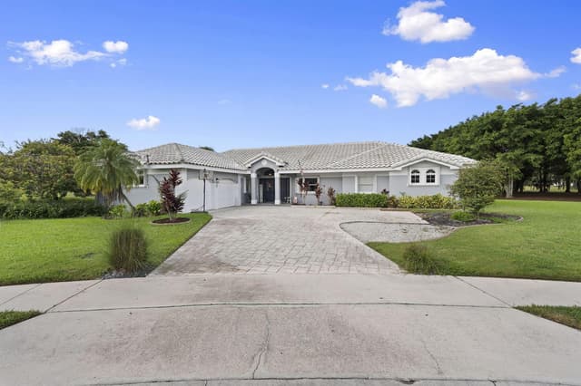 118 ELYSIUM Drive, Royal Palm Beach FL 33411 - Royal Palm Beach, FL - Photo 2