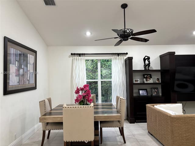 2932 NW 41st St, Boca Raton FL 33434 - Boca Raton, FL - Photo 5