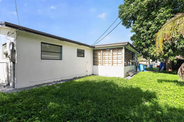 5845 ARTHUR Street, Hollywood FL 33021 - Hollywood, FL - Photo 6