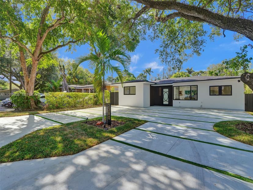 2380 NE 184th Ter, North Miami Beach FL 33160
