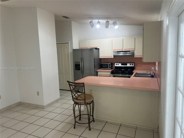 13280 SW 40th Ter, Miami FL 33175 - Miami, FL - Photo 7