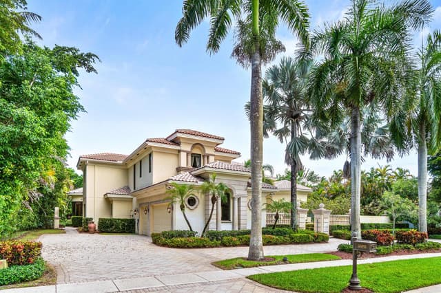 5590 Vintage Oaks Terrace, Delray Beach FL 33484 - Delray Beach, FL - Photo 2