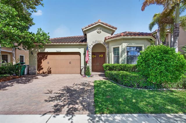 7443 NW 113TH Avenue, Parkland FL 33076 - Parkland, FL - Photo 2