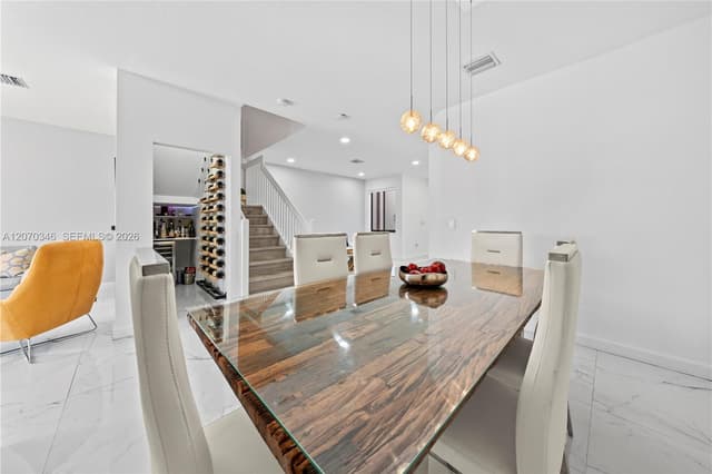 20576 NE 5th Pl, Miami FL 33179 - Miami, FL - Photo 6