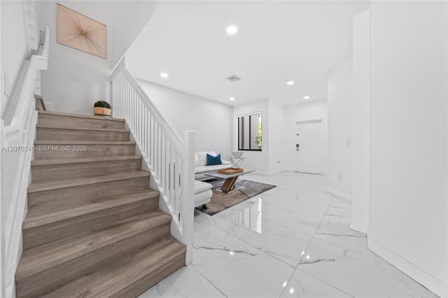20576 NE 5th Pl, Miami FL 33179 - Miami, FL - Photo 7