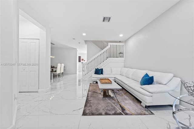 20576 NE 5th Pl, Miami FL 33179 - Miami, FL - Photo 5