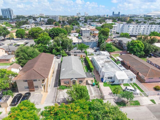 2033 SW 5th Street, Miami FL 33135 - Miami, FL - Photo 5