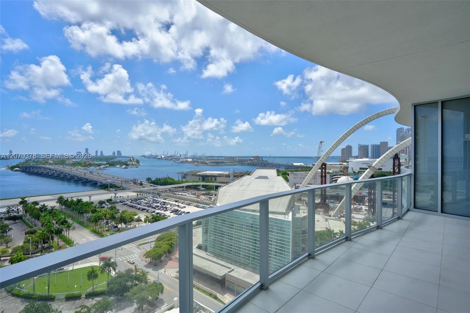 1400 Biscayne Boulevard # 1605, Miami FL 33132 - Miami, FL - Photo 1