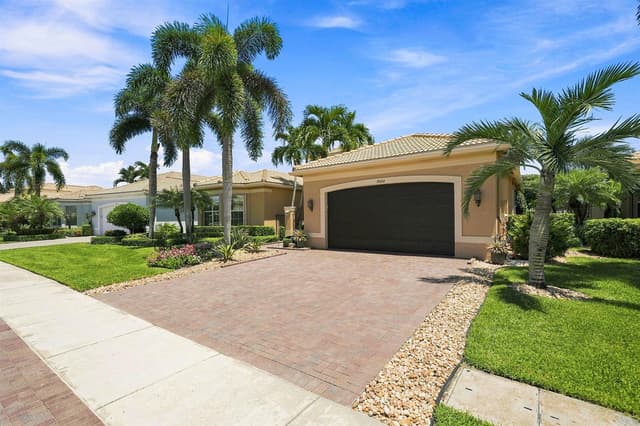 10684 Whitewind Circle, Boynton Beach FL 33473 - Boynton Beach, FL - Photo 6