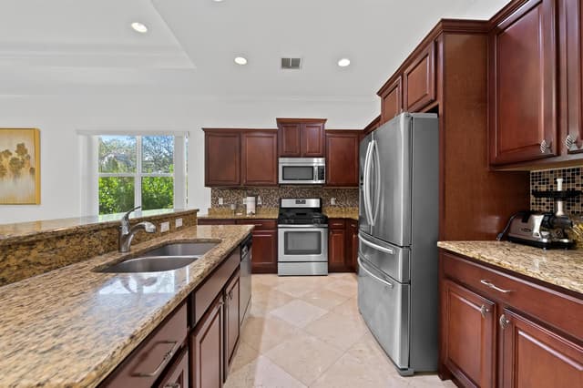 8361 NW 120TH Way, Parkland FL 33076 - Parkland, FL - Photo 4