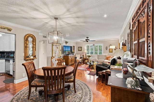 1920 NE 1ST Terrace # 212H, Wilton Manors FL 33305 - Wilton Manors, FL - Photo 2